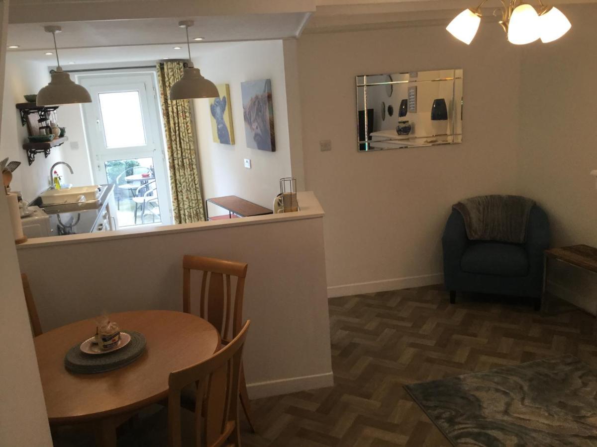 Open Plan Townhouse Apartman Caernarfon Kültér fotó