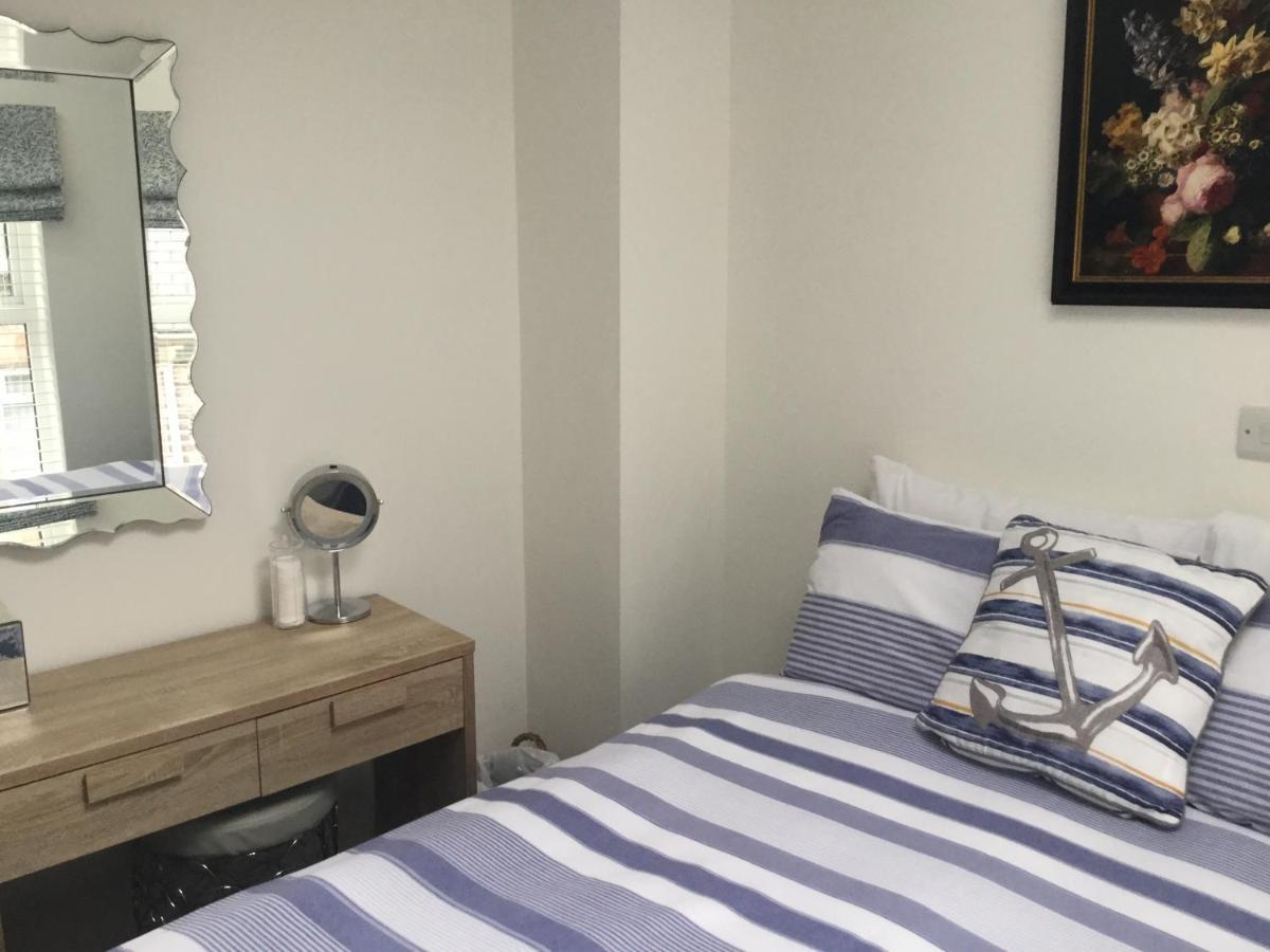 Open Plan Townhouse Apartman Caernarfon Kültér fotó